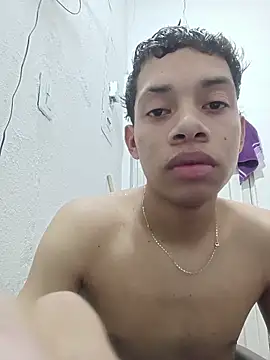 curious straight guy online show from June 2026 01:52:01 AM