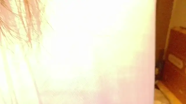 Karolina j online show from April 2026 12:08:01 AM