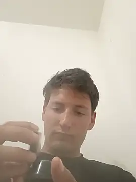 welltommy2001 online show from July 2026 02:49:02 AM
