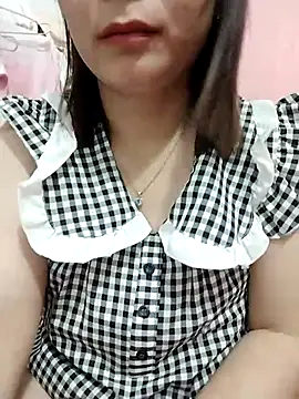 Snapshot of ManaMi-Amii chatting on June 2026 03:30:02 AM ManaMi-Amii online show from June 2026 03:30:02 AM