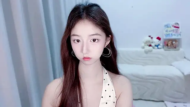 lucky-tt online show from May 2026 11:37:01 AM