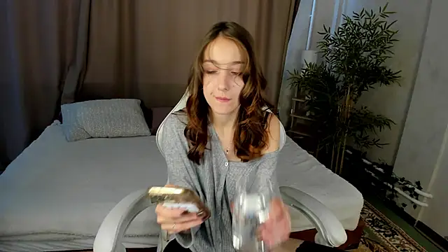 alis tauber online show from June 2026 09:23:02 AM