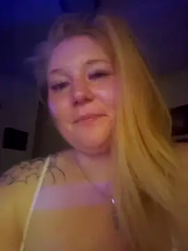 Snapshot of jilljizzle1990 chatting on April 2026 12:32:01 PM jilljizzle1990 online show from April 2026 12:32:01 PM