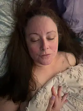 NeedyKitty47 online show from May 2026 09:01:02 PM
