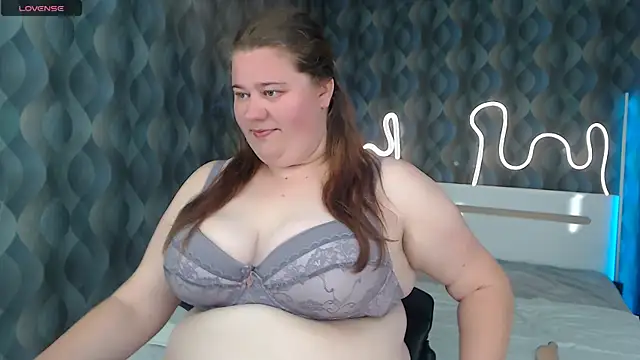 Bella Blvck online show from May 2026 05:52:01 PM