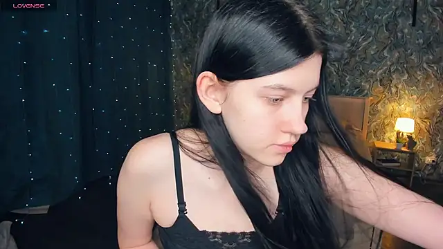 EstelaSuppa online show from July 2026 06:37:02 AM