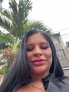 Elara Luxe online show from July 2026 10:17:02 PM
