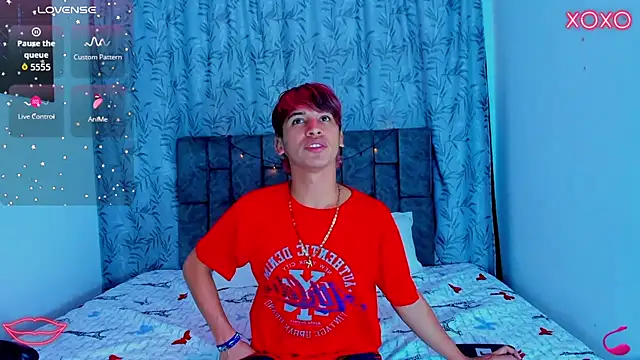 IhanKing online show from July 2026 07:32:02 PM