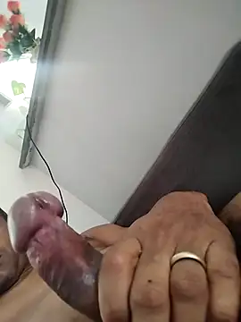 PauloStar1979 online show from April 2026 03:07:02 PM