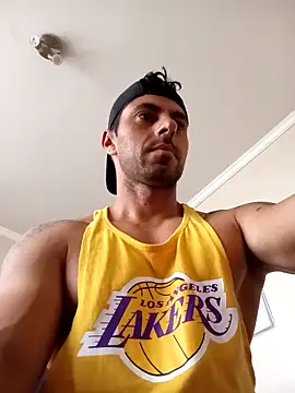 Snapshot of Fittrainer21 chatting on April 2026 09:10:02 PM Fittrainer21 online show from April 2026 09:10:02 PM