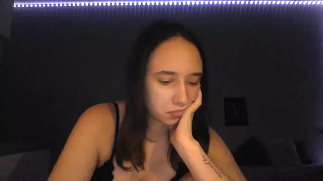 DarkMirel online show from July 2026 08:00:02 PM