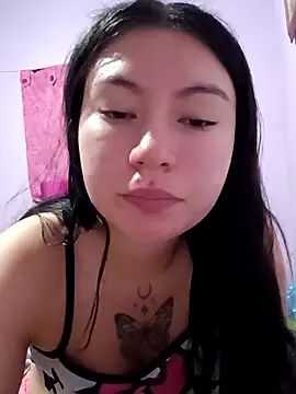 Emiily  Evans online show from May 2026 02:50:02 AM