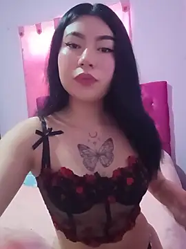 Emiily  Evans online show from May 2026 06:24:02 PM