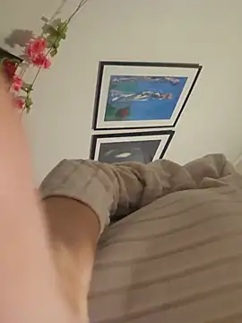 shyhornymommy online show from July 2026 08:57:02 PM