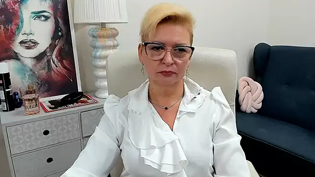 luna xfantasy online show from July 2026 06:33:02 AM