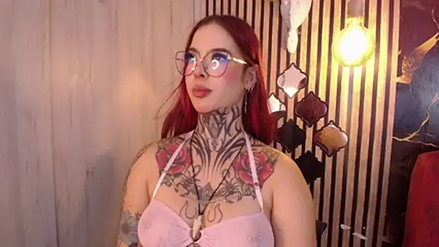 Atenea Red online show from July 2026 10:30:02 PM
