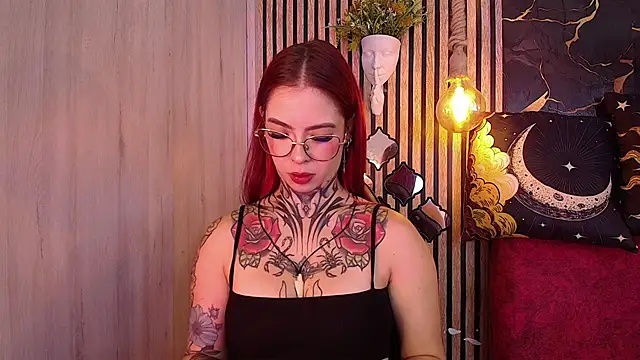 Atenea Red online show from July 2026 09:22:01 PM