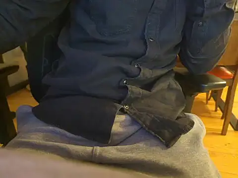 Snapshot of the_big_white_cock_fr chatting on April 2026 09:31:01 PM the big white cock fr online show from April 2026 09:31:01 PM