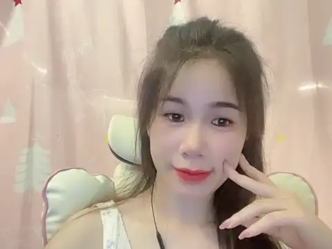 Luna3579 online show from May 2026 08:36:01 PM