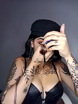 Snapshot of AteneaRockstar04 chatting on April 2026 03:23:01 AM AteneaRockstar04 online show from April 2026 03:23:01 AM