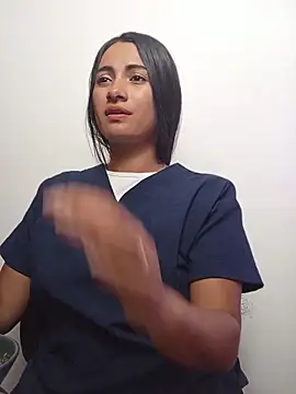 DaniellaGiraldo online show from May 2026 02:12:01 PM
