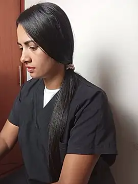 DaniellaGiraldo online show from May 2026 02:03:01 PM