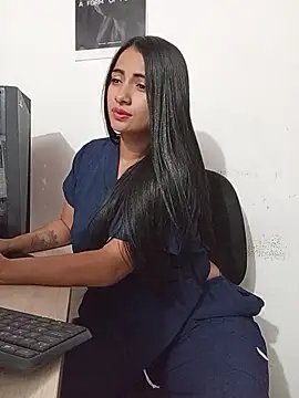 DaniellaGiraldo online show from June 2026 01:42:02 PM