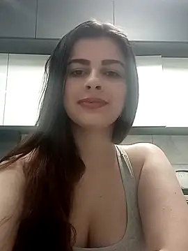 Snapshot of Eveline5038 chatting on April 2026 04:35:01 PM Eveline5038 online show from April 2026 04:35:01 PM