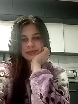 Snapshot of Eveline5038 chatting on April 2026 07:21:02 PM Eveline5038 online show from April 2026 07:21:02 PM