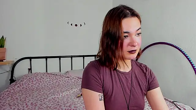 LiyaFly online show from June 2026 02:50:01 PM