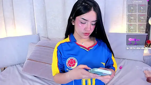im miaadoll online show from June 2026 02:51:01 PM