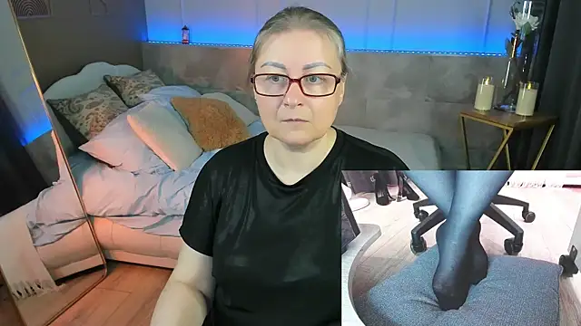 Alexandra Kind online show from July 2026 01:51:01 PM