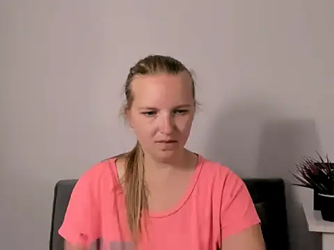 RoseTeacherX online show from June 2026 05:04:02 PM