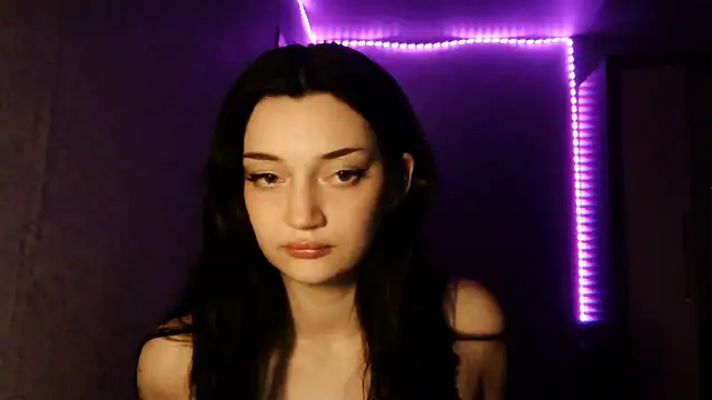 babelillian online show from April 2026 05:36:01 PM