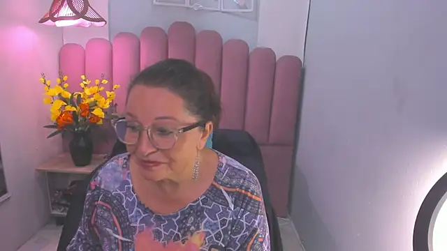 NawtyNanna online show from April 2026 11:56:02 AM