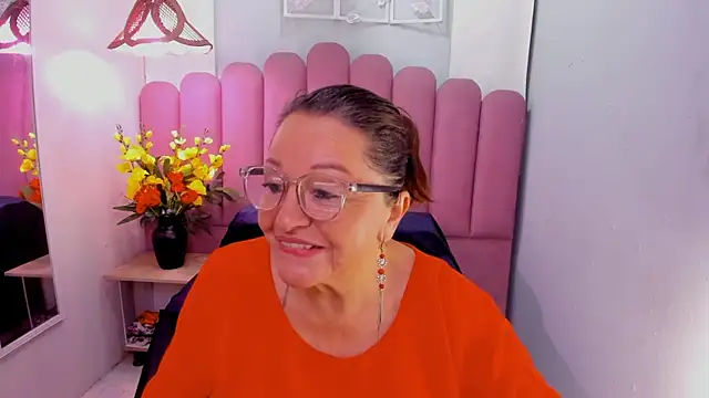 NawtyNanna online show from April 2026 12:08:02 PM