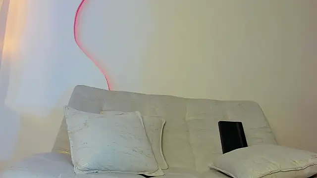 Aohomlester  online show from May 2026 01:16:02 PM