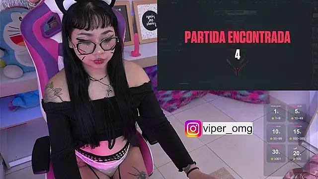MakiGG  online show from April 2026 11:54:02 PM