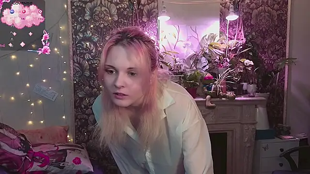 DoubleBubble  online show from July 2026 02:14:01 AM