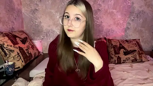 Kelly swonger online show from April 2026 12:39:01 PM