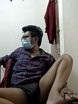 Snapshot of hot_boy995 chatting on April 2026 05:48:01 PM hot boy995 online show from April 2026 05:48:01 PM