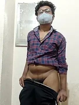 Snapshot of hot_boy995 chatting on May 2026 06:13:01 PM hot boy995 online show from May 2026 06:13:01 PM