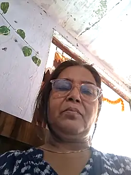 Shalini3456 online show from April 2026 08:35:01 AM