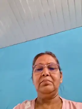 Shalini3456 online show from May 2026 03:45:02 AM