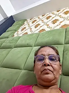 Shalini3456 online show from May 2026 10:47:01 AM