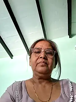 Shalini3456 online show from May 2026 07:36:02 AM