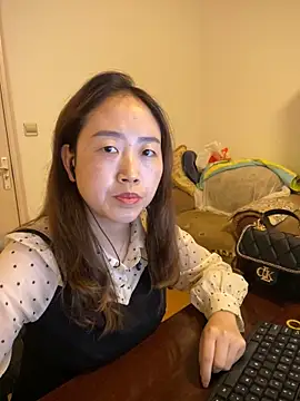 siler25 online show from May 2026 02:20:02 AM