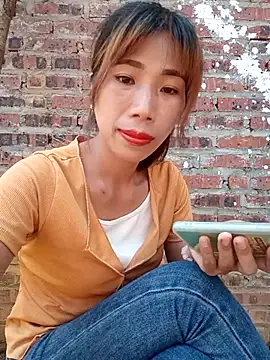 Elena Mia online show from May 2026 11:56:01 PM