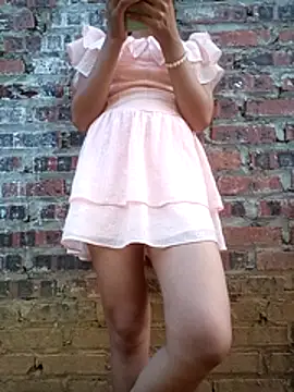 Elena Mia online show from July 2026 10:55:01 AM