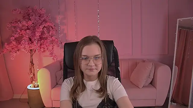 LissaTelor online show from April 2026 09:34:01 AM